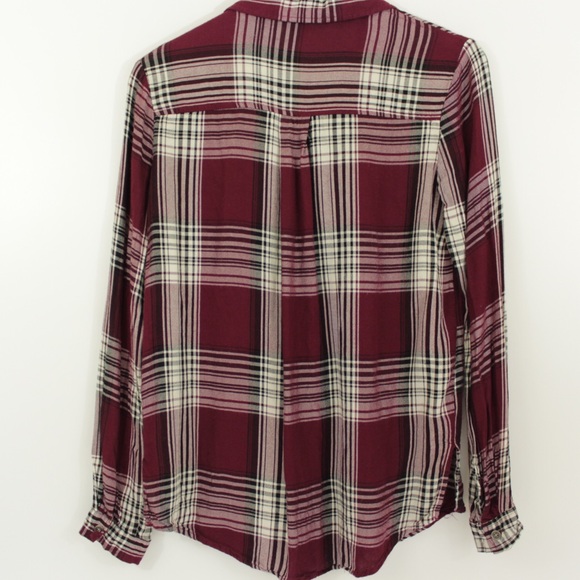 Plaid Flannel front pocket - Picture 2 of 4